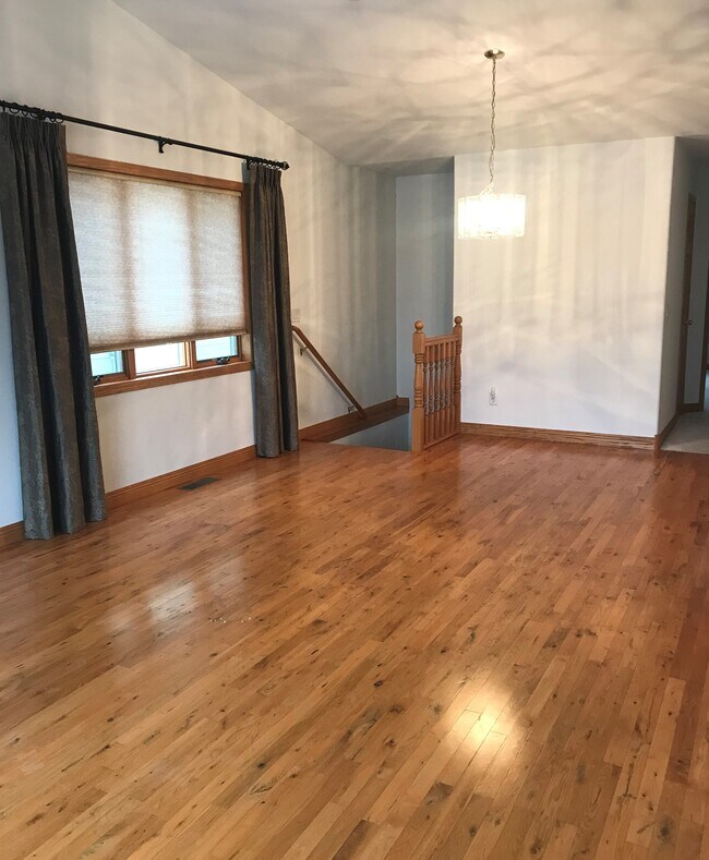 Foto del edificio - 316 Cottage Hill Ln