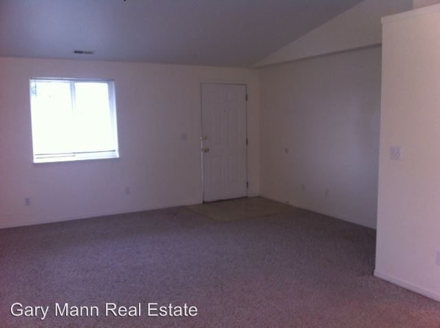 Primary Photo - 1101 E Hayden Dr