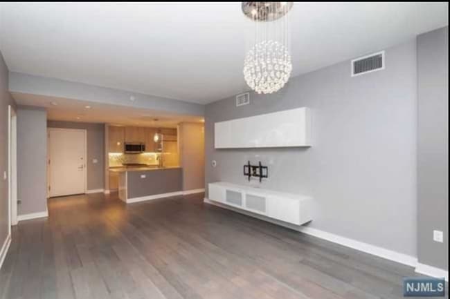 Photo - 1200 Ave at Port Imperial House