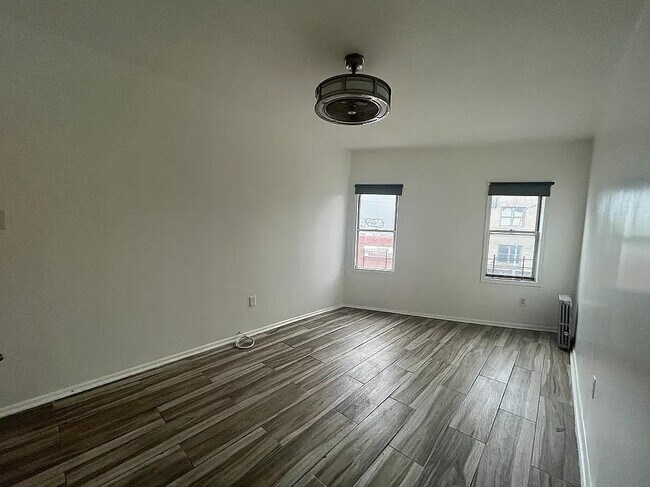Foto del edificio - 621 Washington Ave