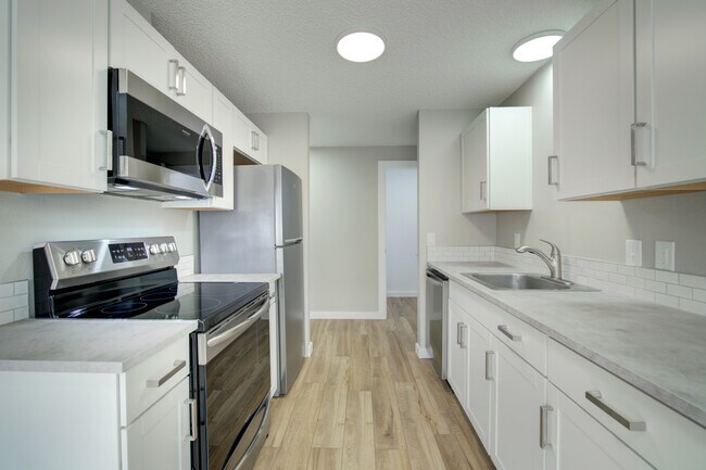 Foto del edificio - 13737 32nd Ave NE