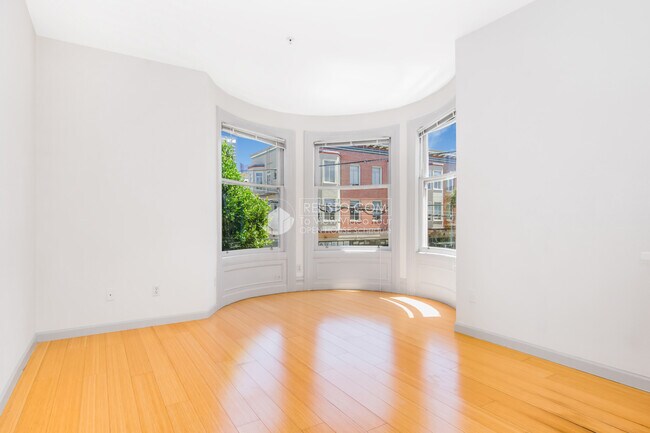 Foto del edificio - 539 Octavia St