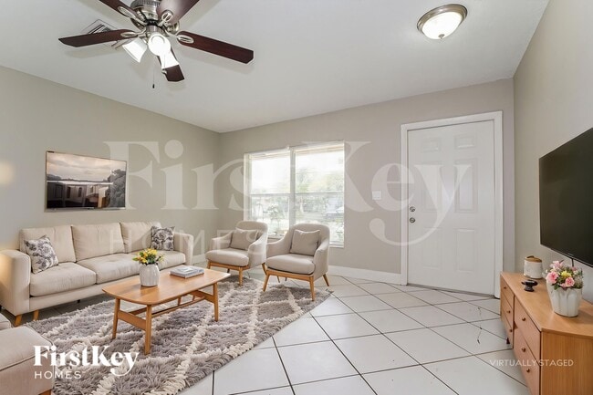 Building Photo - 6129 Moonbeam Dr