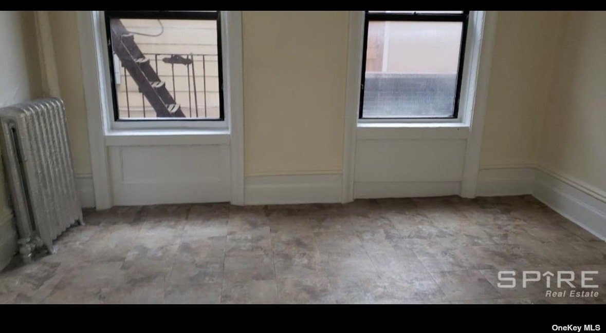 Primary Photo - 2321 Southern Blvd