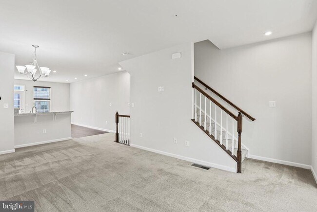 Building Photo - 2923 Glendale Ave