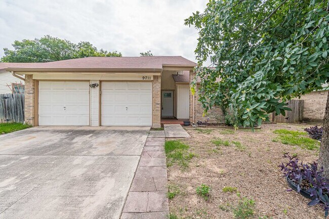 Building Photo - 9711 Woodland Hills