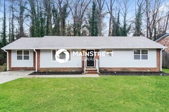 Building Photo - 1349 Willow Trail SW