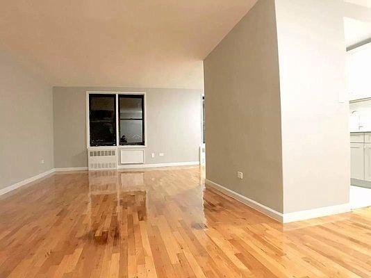 Building Photo - 2 bedroom in Bronx NY 10465