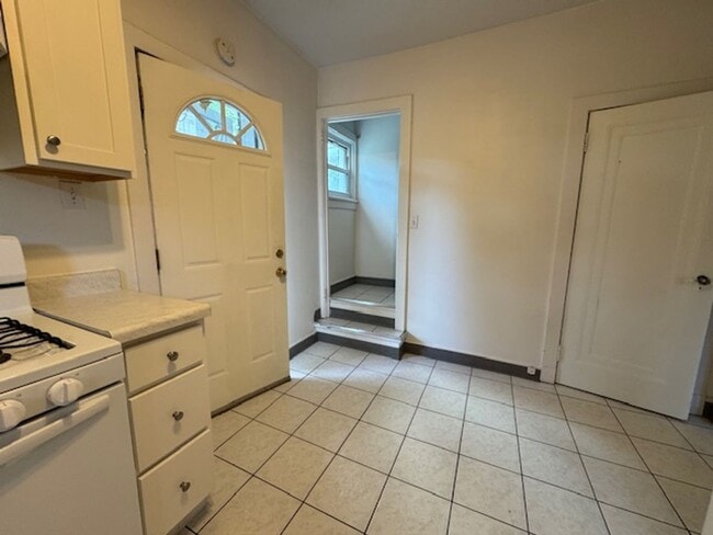 Building Photo - Available August 1, 2026; Lease ends July 27, 2027