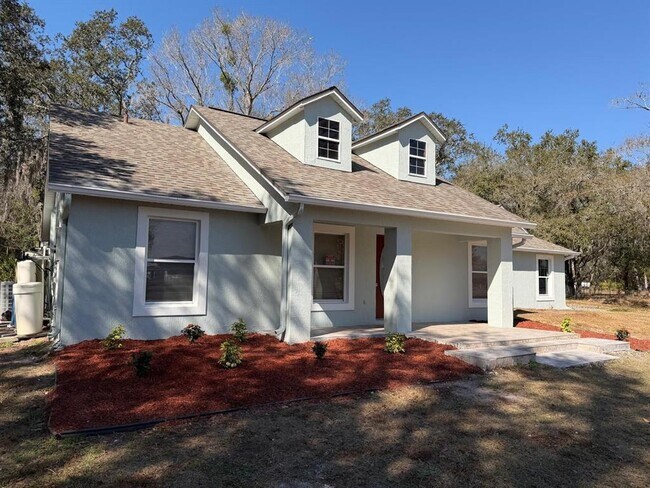 Foto del edificio - 3450 Clark Rd