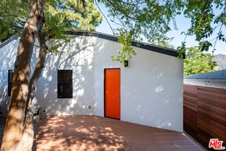 Building Photo - 3427 Bonnie Hill Dr