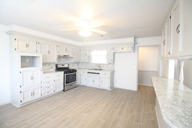 Photo - Adorable 3 bed in Midwest City House