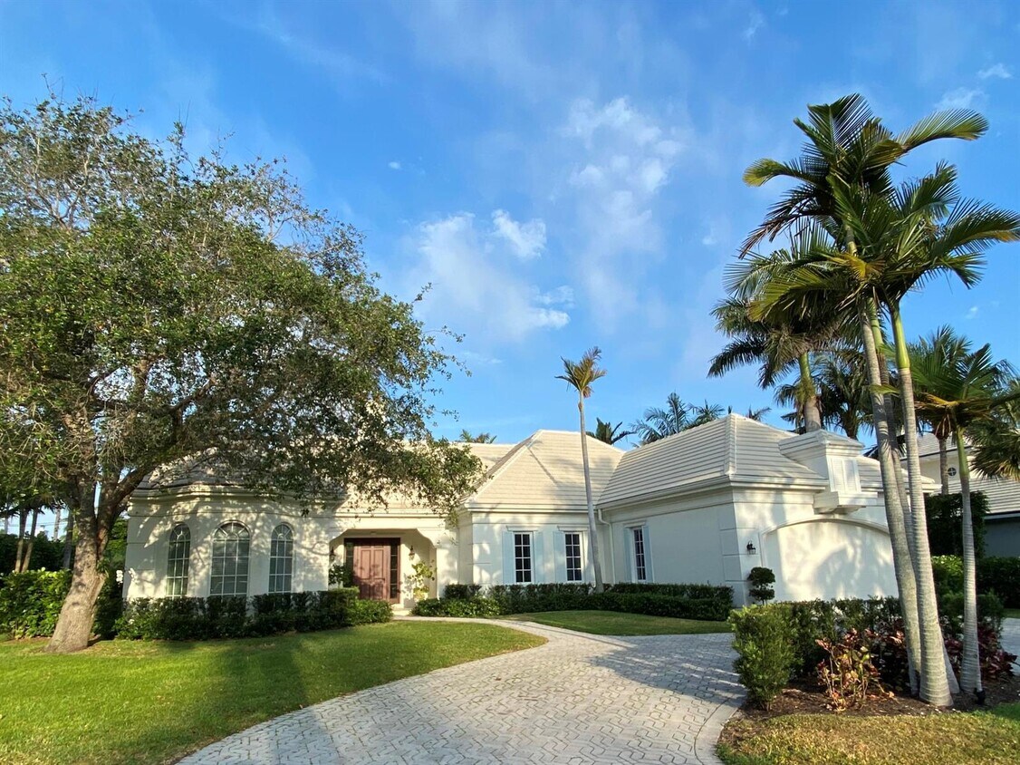Primary Photo - 3120 Gulf Stream Rd
