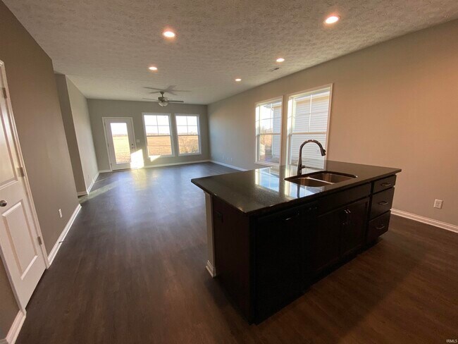 Foto del edificio - 3194 Ashdon Dr