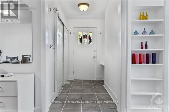 Photo du bâtiment - 924 Watson St