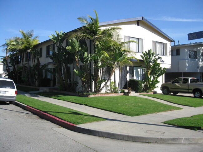 Foto del edificio - 10420 Tabor St
