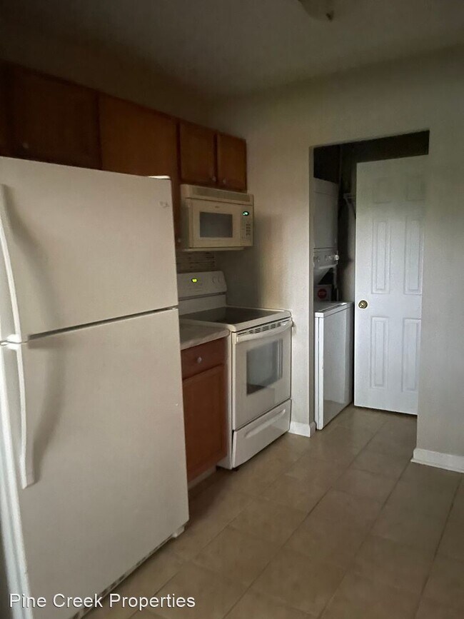 Foto del edificio - 4320 E 167th St