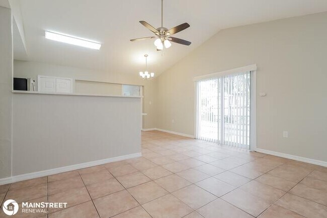 Building Photo - 1510 Bavon Dr