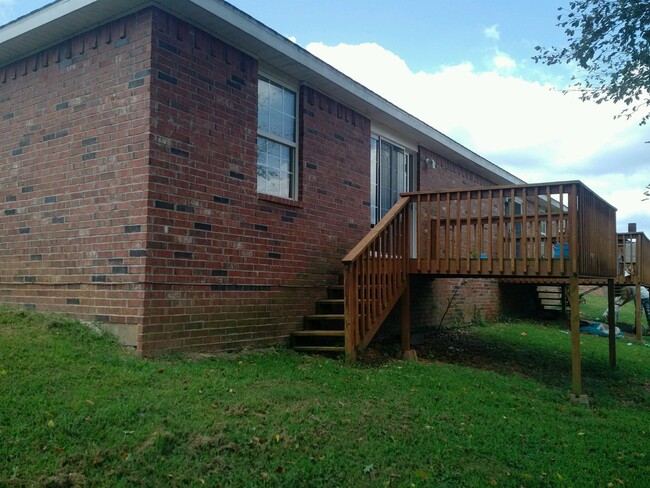 Foto del edificio - 251-251 Graystone Cir
