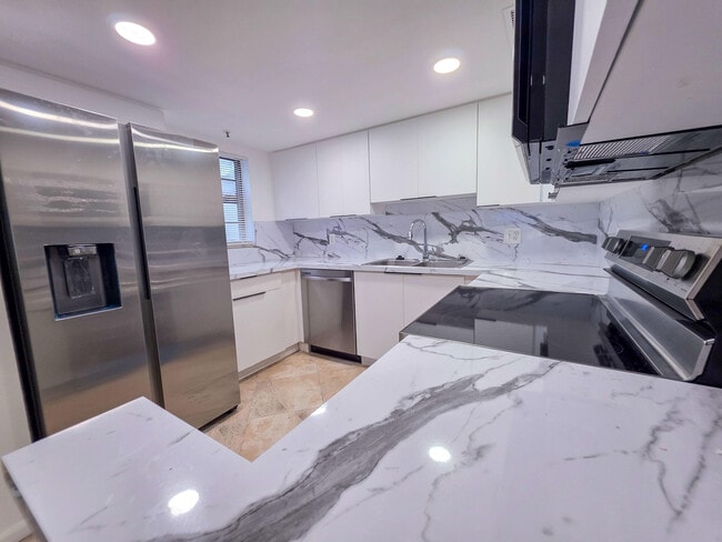 Foto del edificio - 2339 Linton Ridge Cir