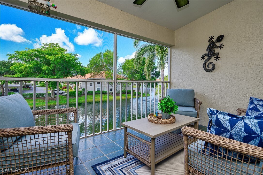 Foto principal - 2460 Old Groves Rd