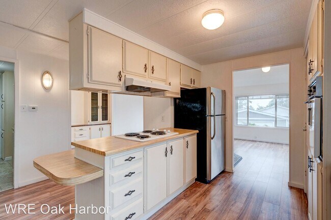 Foto del edificio - 2 br, 2 bath House - 944 Diane Ave