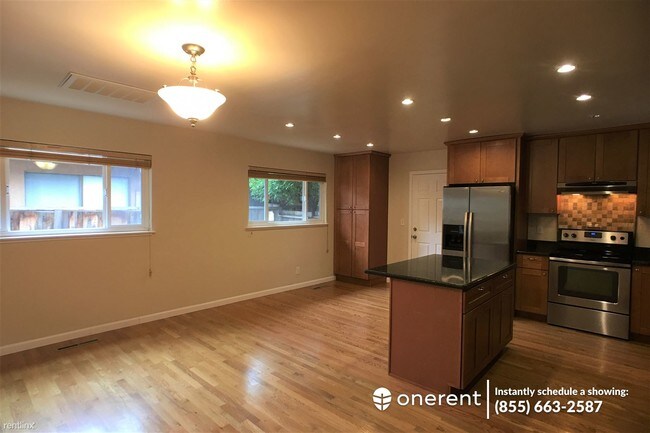 Building Photo - 4 br, 2 bath House - 2315 LOUIS RD