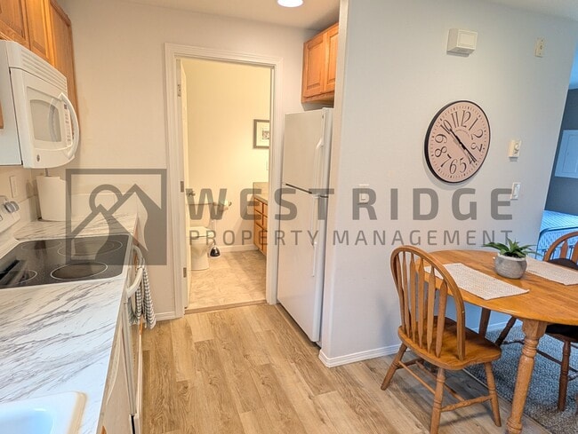 Foto del edificio - 132 SE 119th Ave