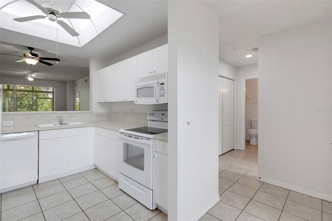 Foto del edificio - 4640 Tower Hill Ln