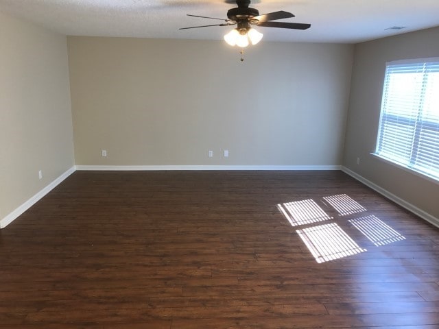 Foto del edificio - 501 Dresler Road