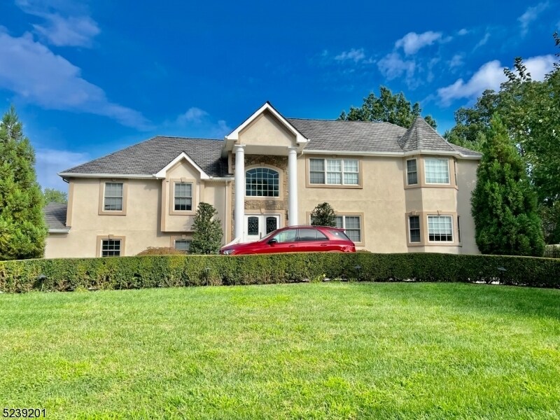 Primary Photo - 101 Thomas Dr