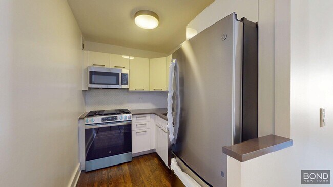 Foto del edificio - 220 E 63rd St