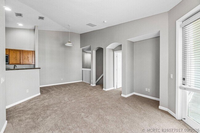 Foto del edificio - 3097 Laurel Ridge Cir