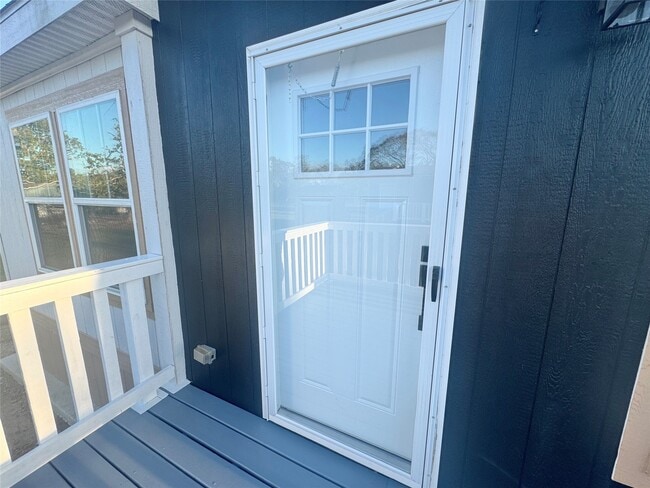 Foto del edificio - 4721 Wickwillow Ln