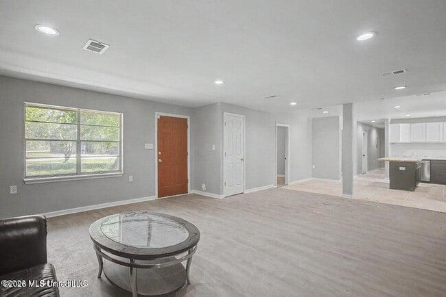 Building Photo - 9424 Daisy Vestry Rd
