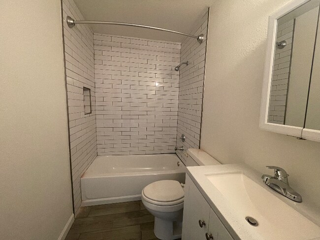 Foto del edificio - 4613 S Mill Ave