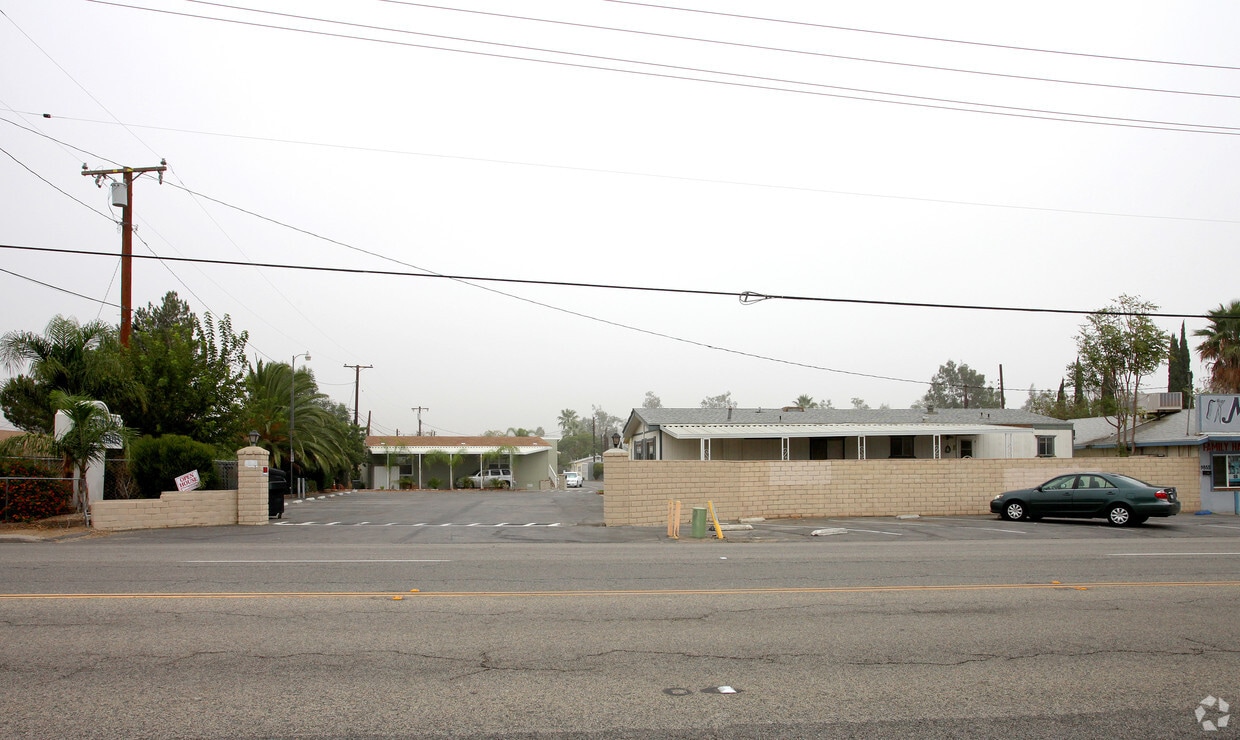 9861 Mission Blvd, Jurupa Valley, CA 92509 Apartments in Jurupa Valley, CA