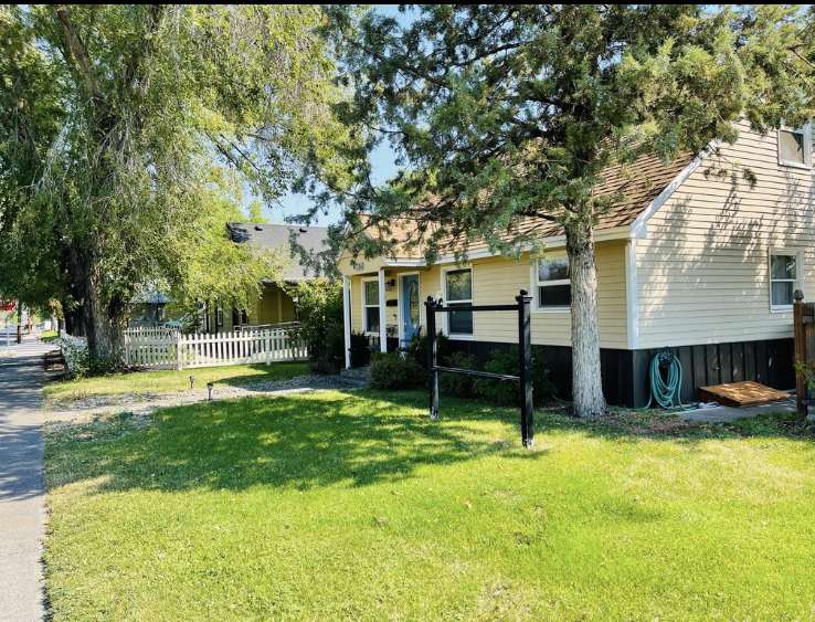 Primary Photo - 336 NW 7th St