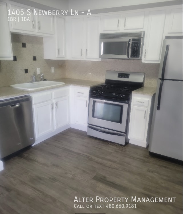 Photo - 1405 S Newberry Ln-A House