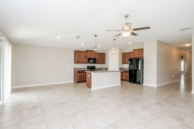 Building Photo - 15514 Caynor Ash Ln