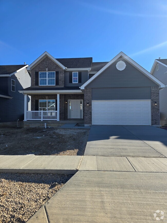 Building Photo - 828 Little Fieldstone Drive