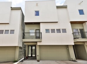 Building Photo - 4706 Austin St