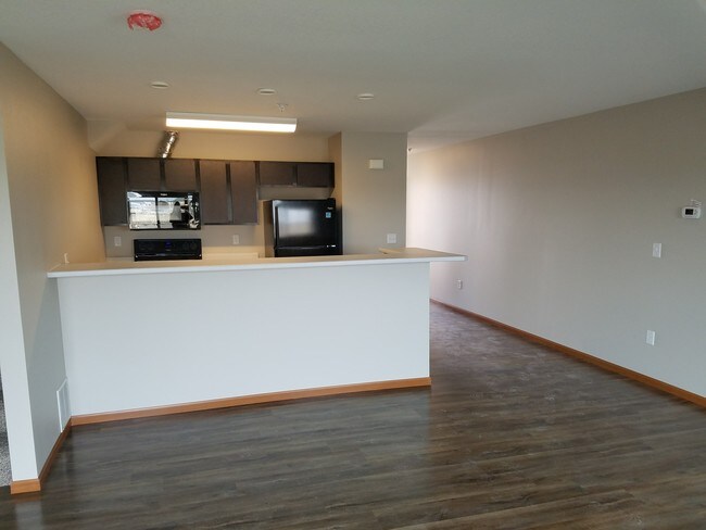Foto del edificio - 1872 17th Ave N
