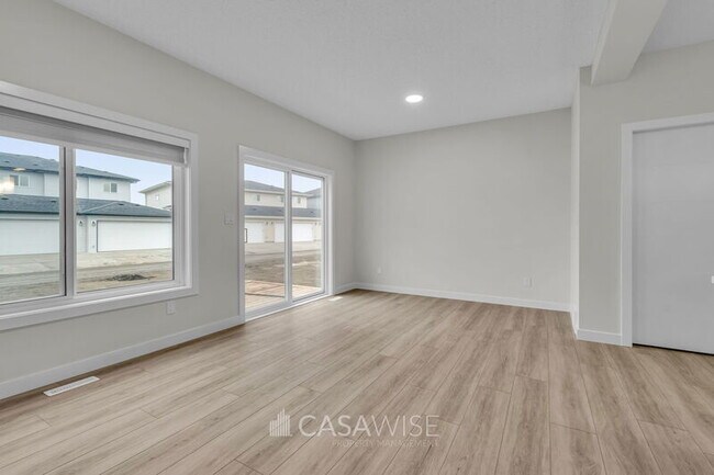 Building Photo - 1067 Berg Pl