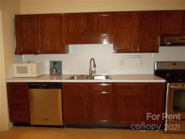 Foto del edificio - 2432 Selwyn Ave