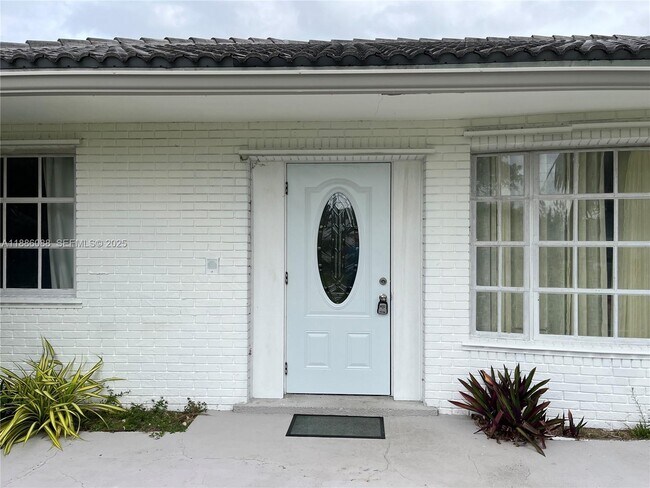 Foto del edificio - 14001 Mustang Trail