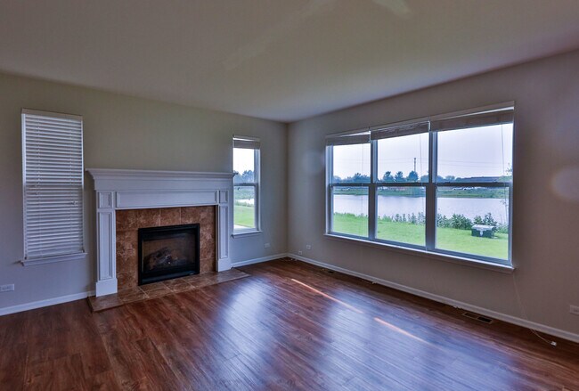 Building Photo - 2564 Retreat Cir