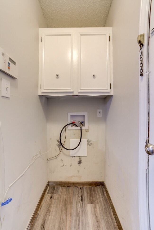 Foto del edificio - Newly renovated 3 bed / 2 Bath in Tulsa! A...