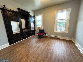 Building Photo - 1728 N 29th St