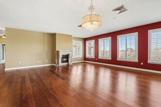 Building Photo - 2500 E Cherry Creek S Dr